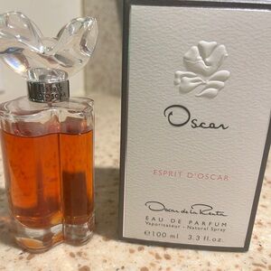 Oscar Esprit d'Oscar Eau de Parfum - Amber Liquid